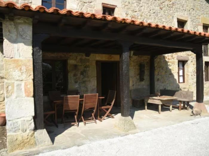 Espectacular Casa Rural En Castaneda Socobio Luaran gambar