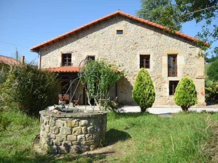Espectacular Casa Rural En Castaneda Socobio Luaran gambar