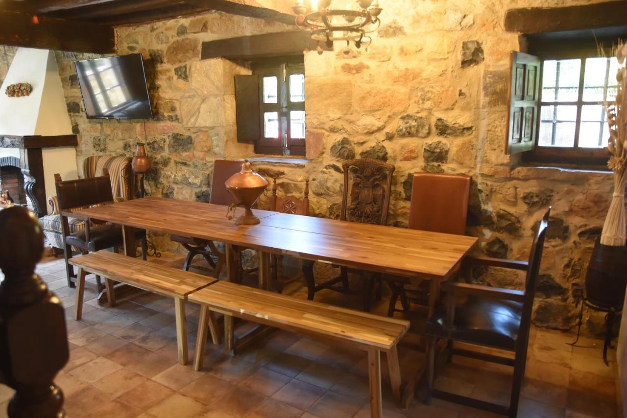 Espectacular Casa Rural En Castaneda Socobio Luaran gambar