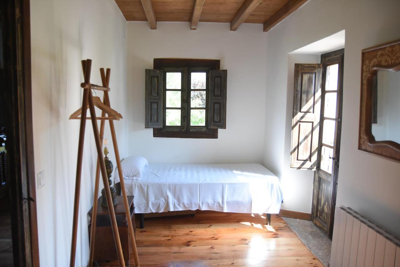 Espectacular Casa Rural En Castaneda Socobio Luaran gambar