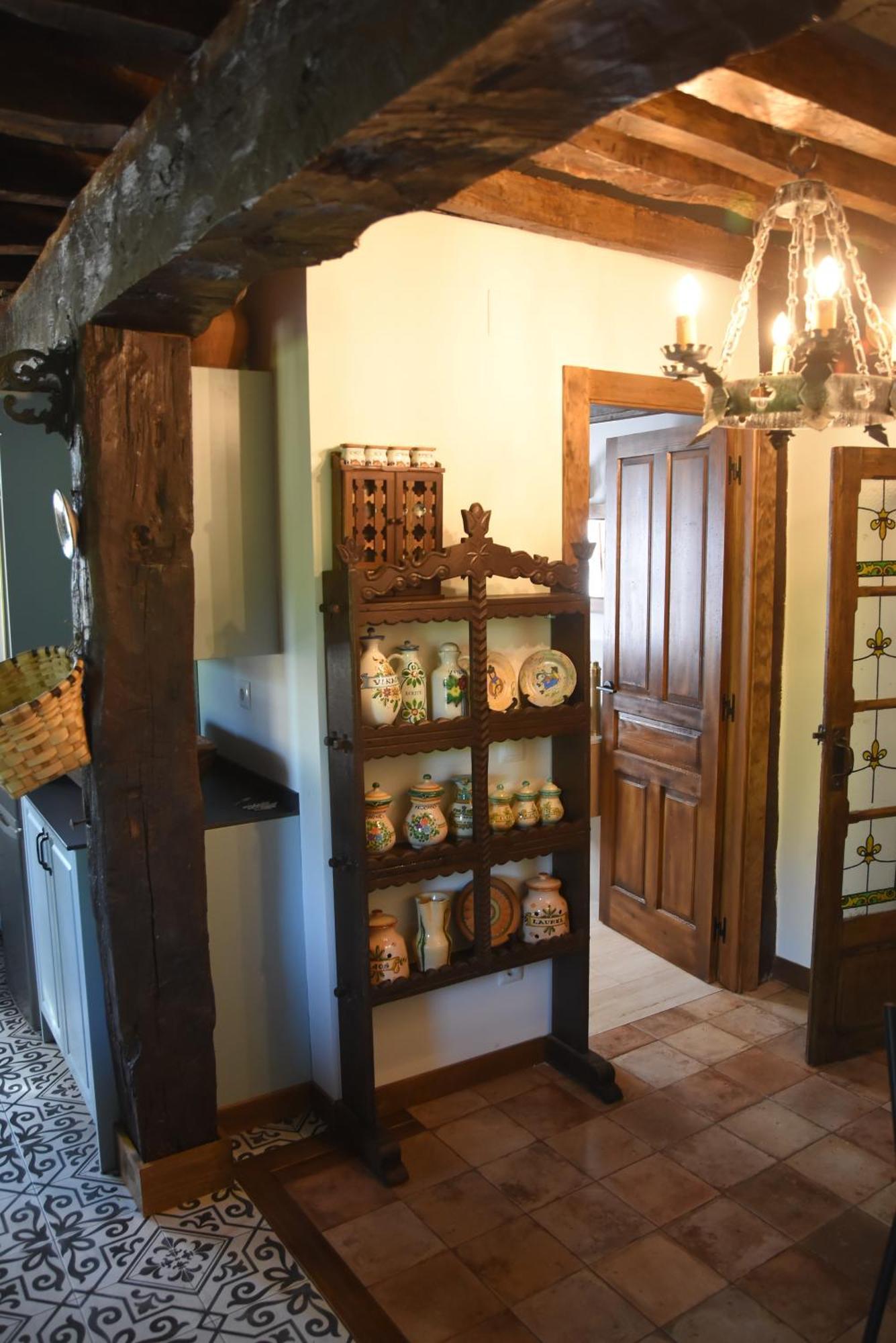 Espectacular Casa Rural En Castaneda Socobio Luaran gambar