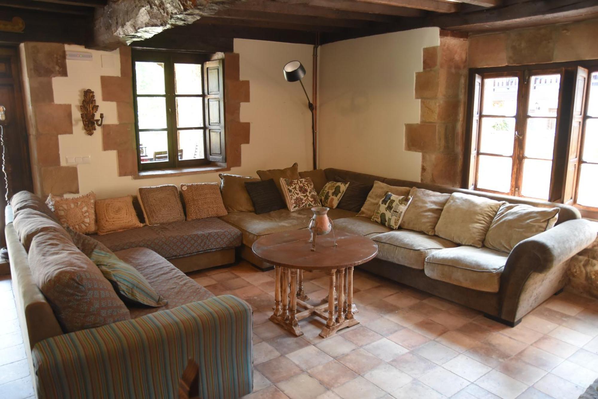Espectacular Casa Rural En Castaneda Socobio Luaran gambar