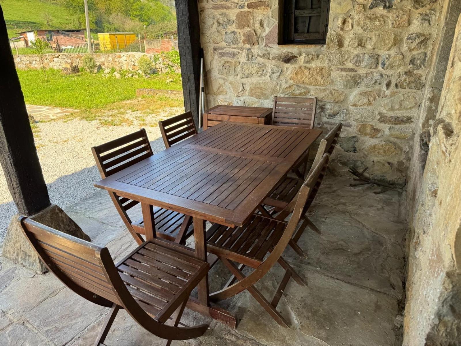 Espectacular Casa Rural En Castaneda Socobio Luaran gambar